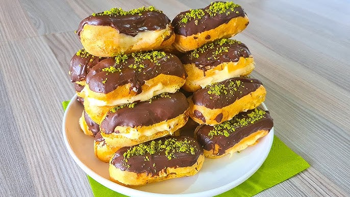 Ekler (Profiterol Hamurlu Ekler Pasta) - Fotoğraf 1